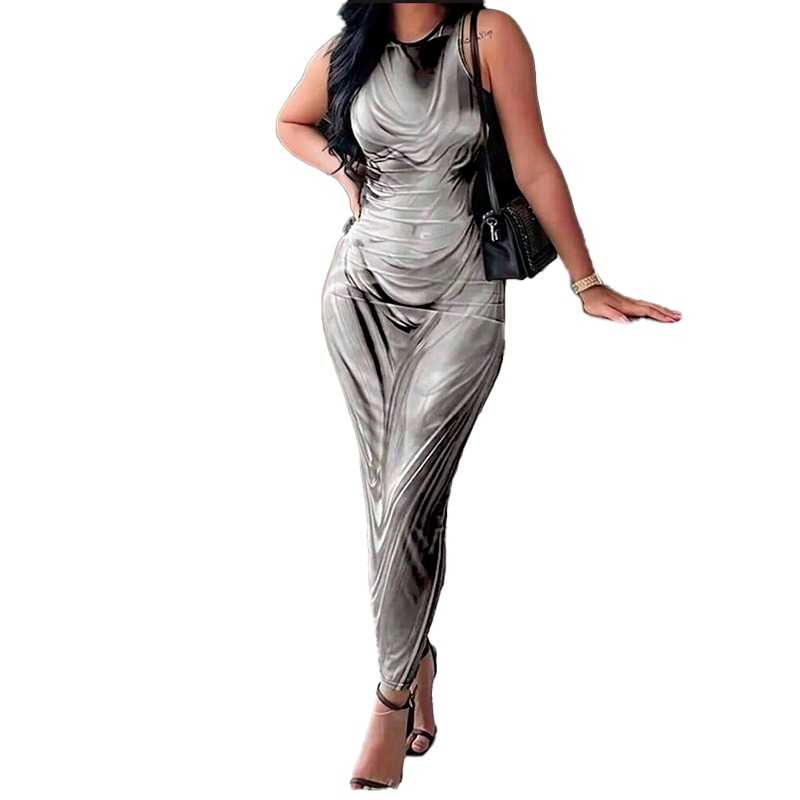 Vestido longo e justo