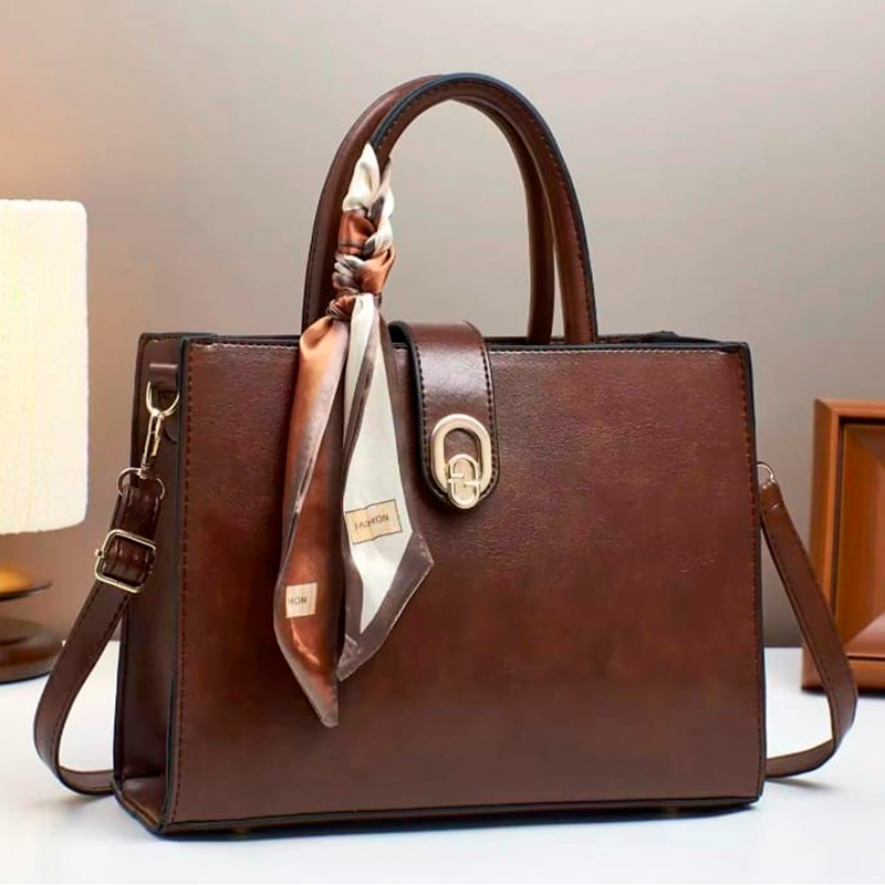 Pasta feminina elegante